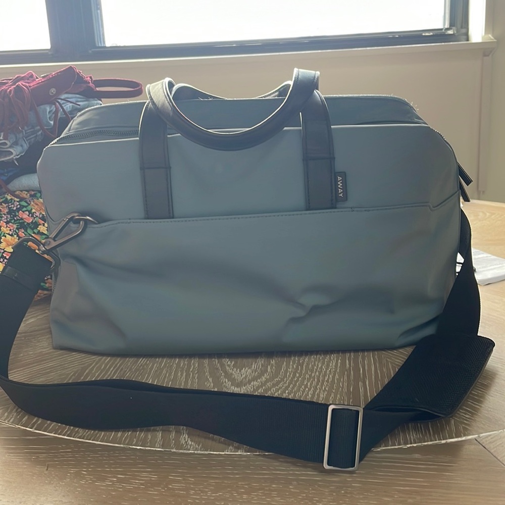 Away everywhere bag